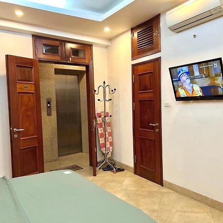 Serviced Apartment Next To The Hanoi Opera House Can Ho Day Du Tien Nghi Co Thang May Ngay Gan Nha Hat Lon 外观 照片